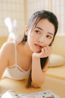 动漫人物开襟衣服网站